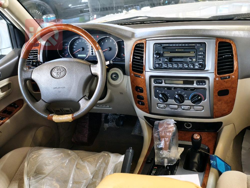 تويوتا لاندكروزر